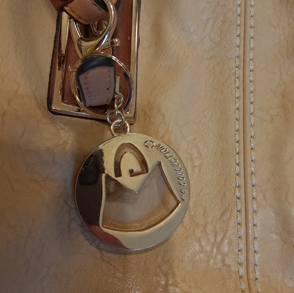 MG Collection Adele Embroidered Evening Purse, Champagne, NWOT. - Picture 4 of 10